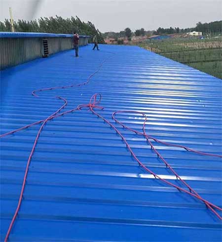 金属屋面防水防腐喷涂机 聚脲价格多少钱(图2)